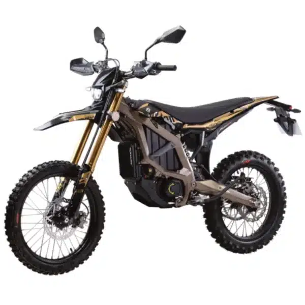 The new and improved Sur-Ron Ultra Bee 2025 impresses with its agile, motorcycle-like handling. New for 2025 is the turbo button, which allows you to access 21 kW of power for a short period of time. Over the last few years, it has gradually become the most popular bike in the Sur-Ron range.